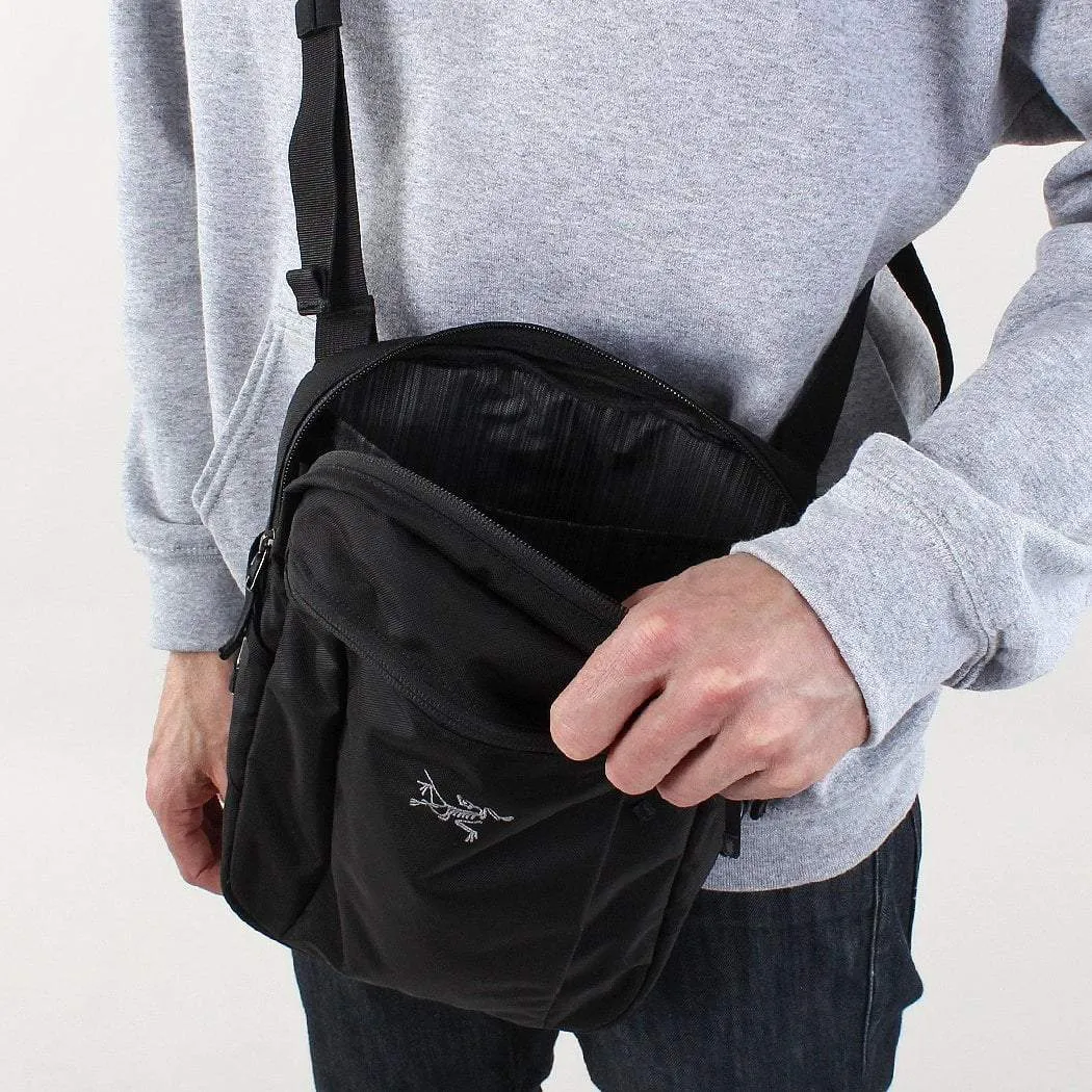 Arc'teryx Slingblade Shoulder Bag