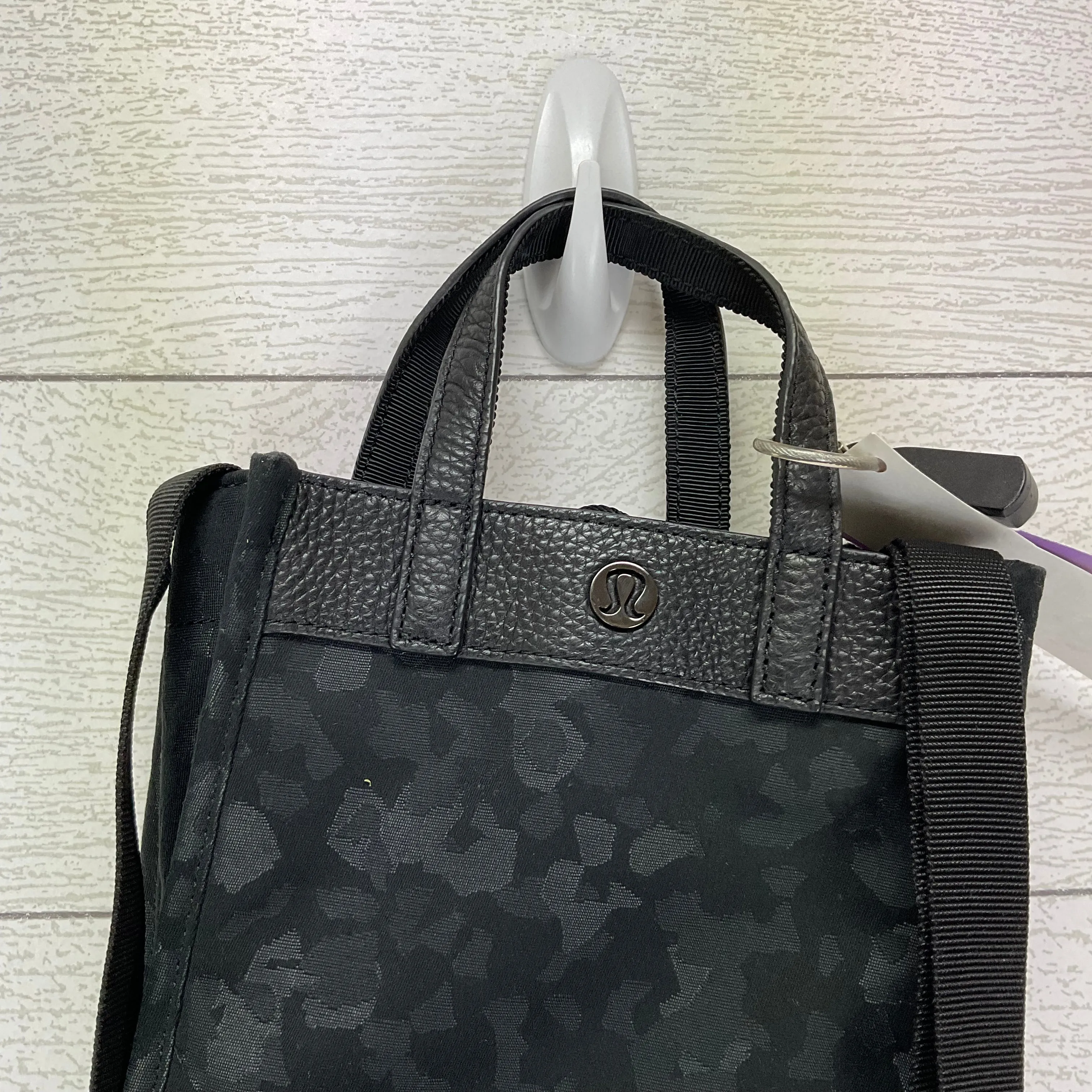 Crossbody Designer Lululemon, Size Small