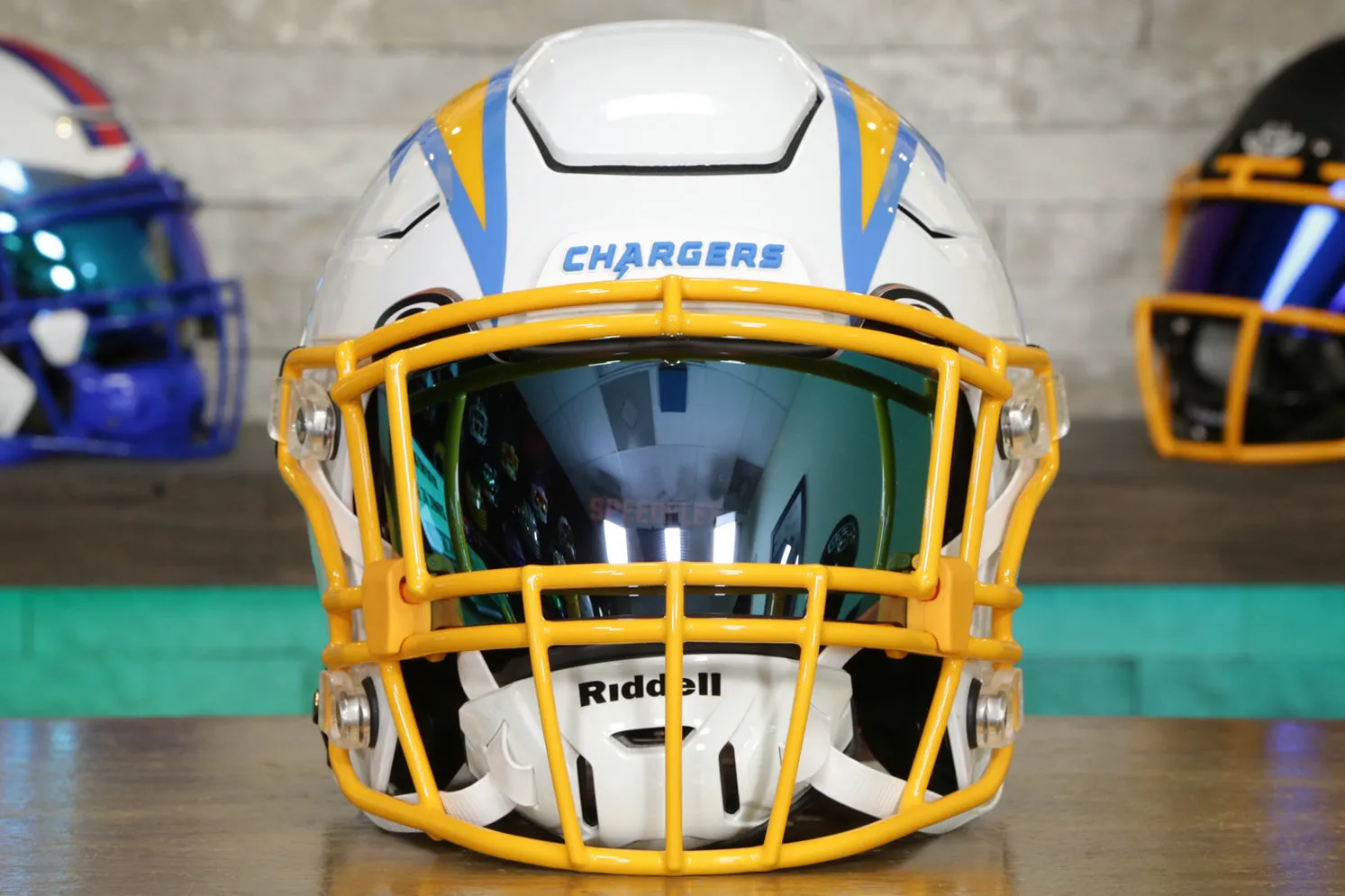 Los Angeles Chargers Riddell SpeedFlex Helmet - GG Edition 00364