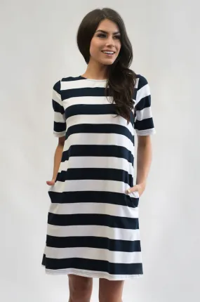 Nursing Dress With Pockets- Hidden Zipper - WIDE Stripe - Navy/White