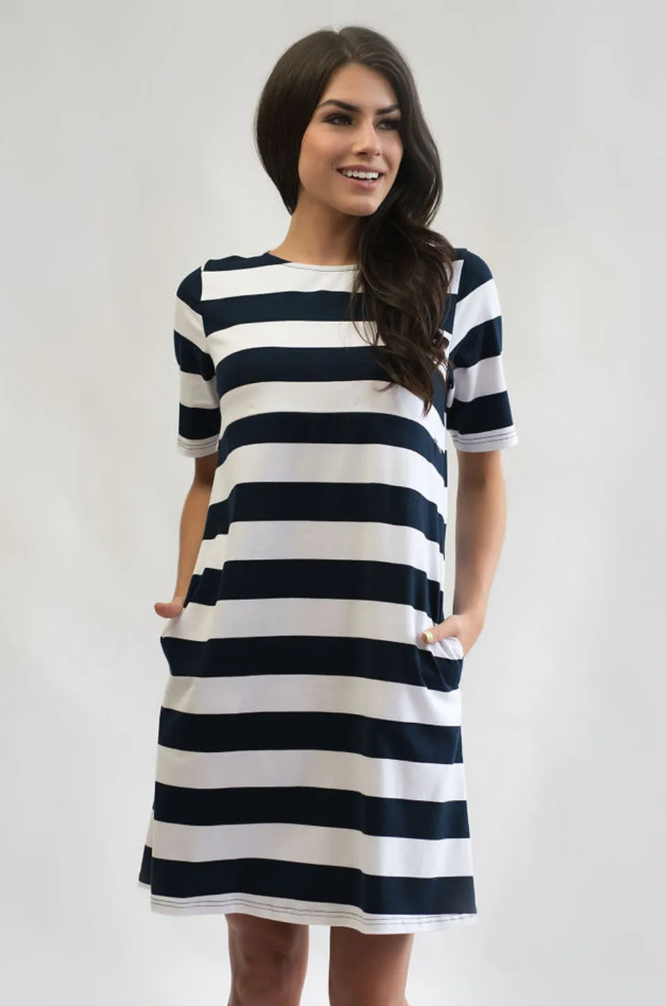 Nursing Dress With Pockets- Hidden Zipper - WIDE Stripe - Navy/White