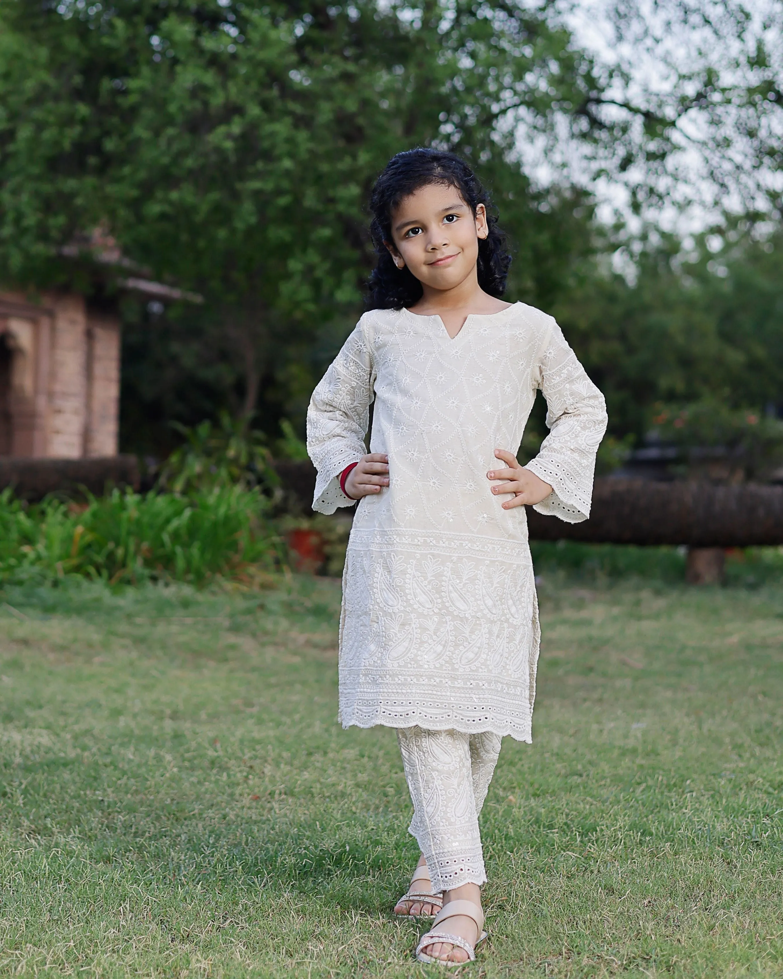 Umiko Embroidered Cotton Kurta Set